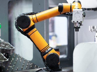 Single collaborative robot arm manipulating a component in a smart factory context